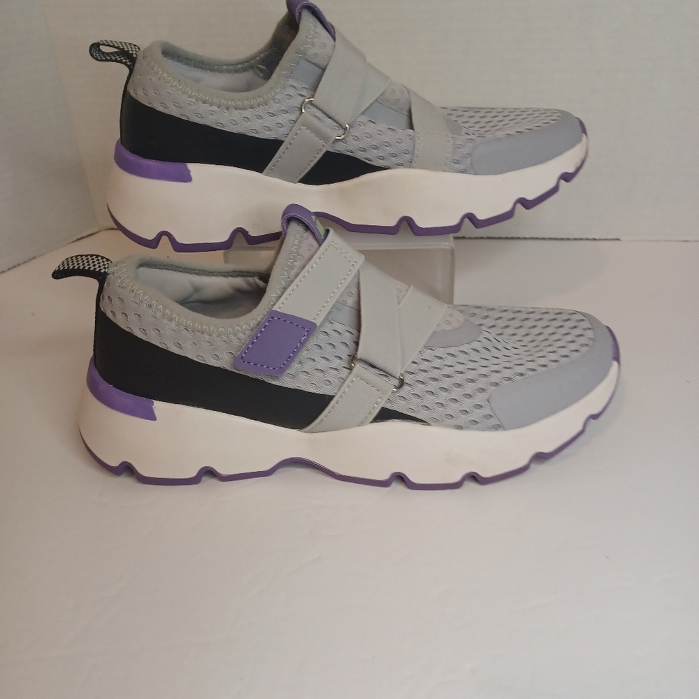 Women's AVIA‎ Size 8 Easy-On Mesh Walking Comfort Shoes Sneakers Gray/Purple